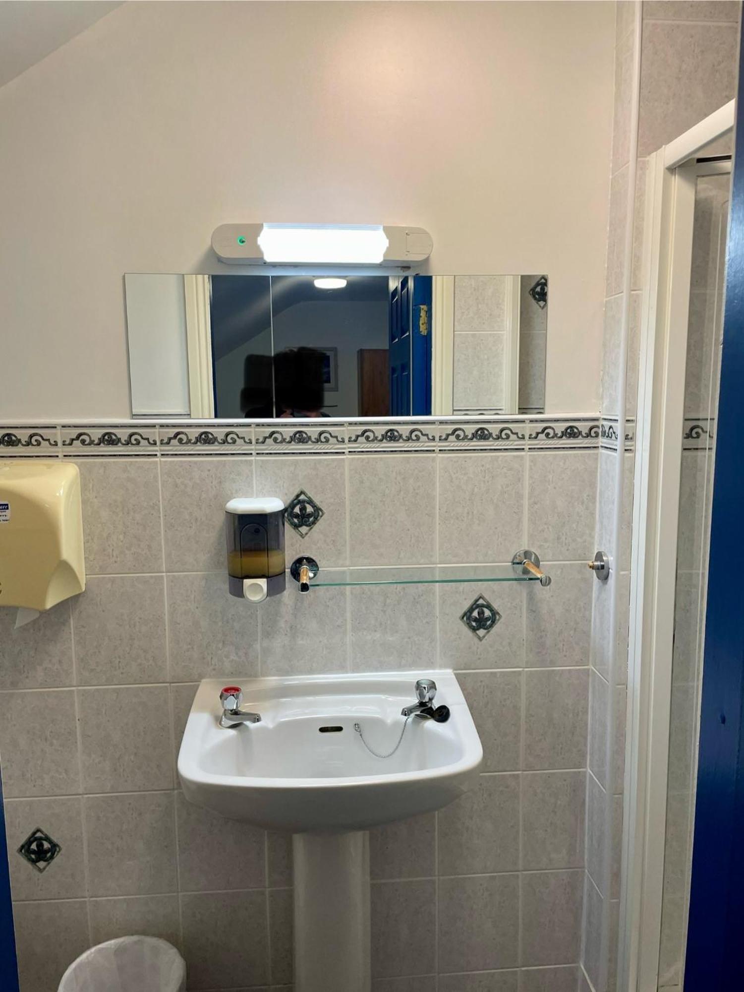 Glaise Bheag Coastguard Lodge Hostel At Tigh Tp מראה חיצוני תמונה