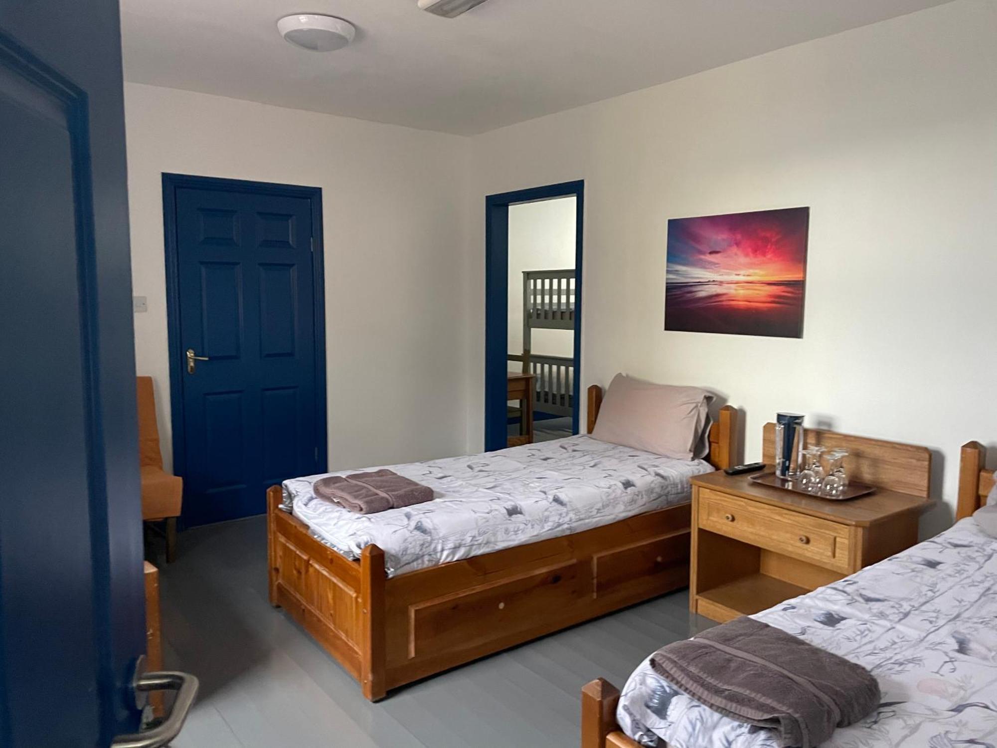Glaise Bheag Coastguard Lodge Hostel At Tigh Tp מראה חיצוני תמונה