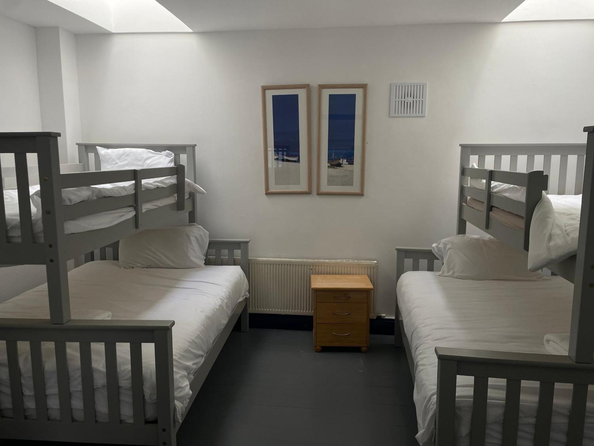 Glaise Bheag Coastguard Lodge Hostel At Tigh Tp מראה חיצוני תמונה