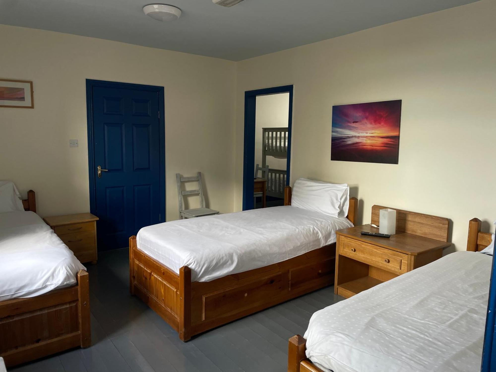 Glaise Bheag Coastguard Lodge Hostel At Tigh Tp מראה חיצוני תמונה