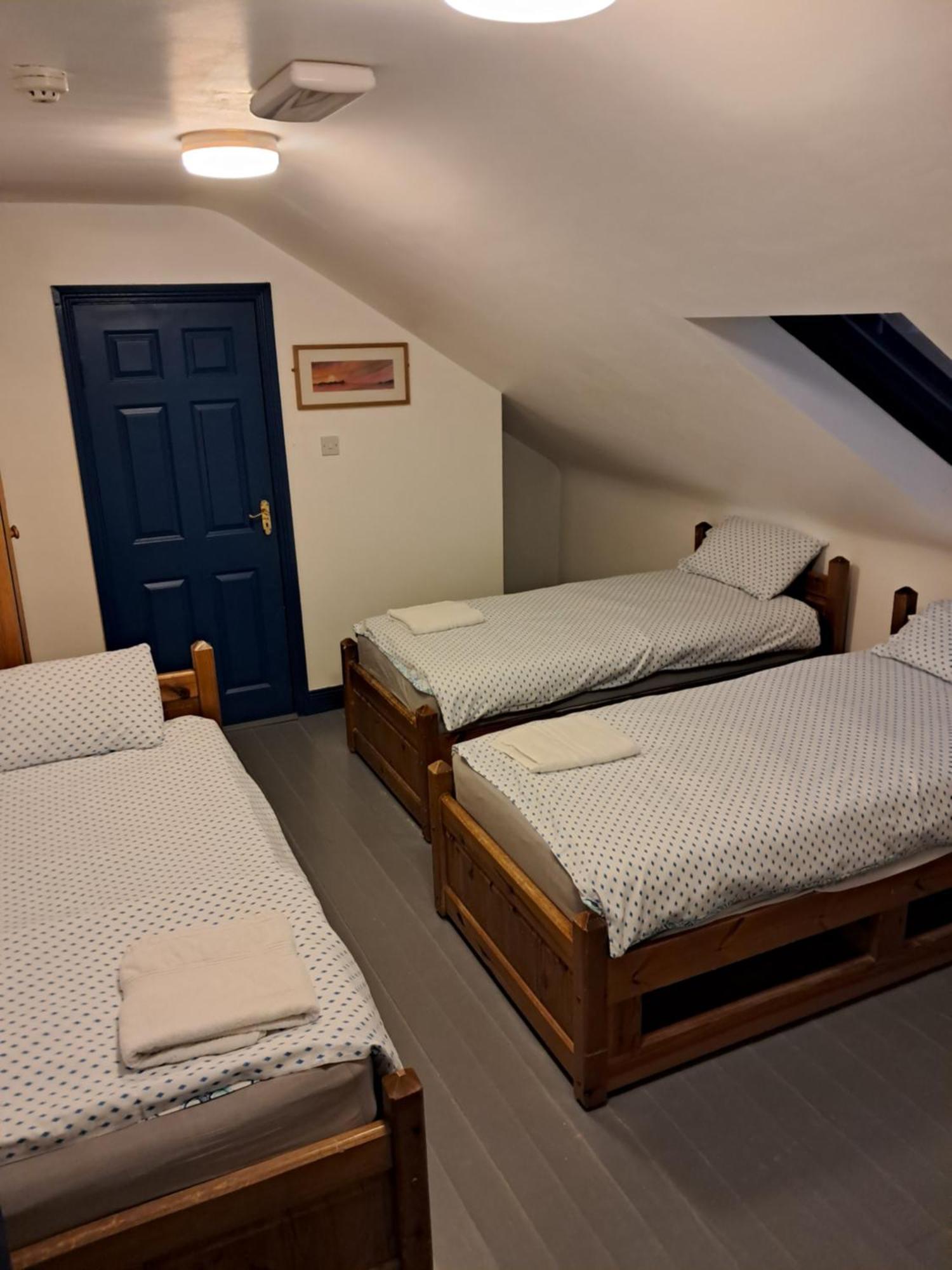 Glaise Bheag Coastguard Lodge Hostel At Tigh Tp מראה חיצוני תמונה